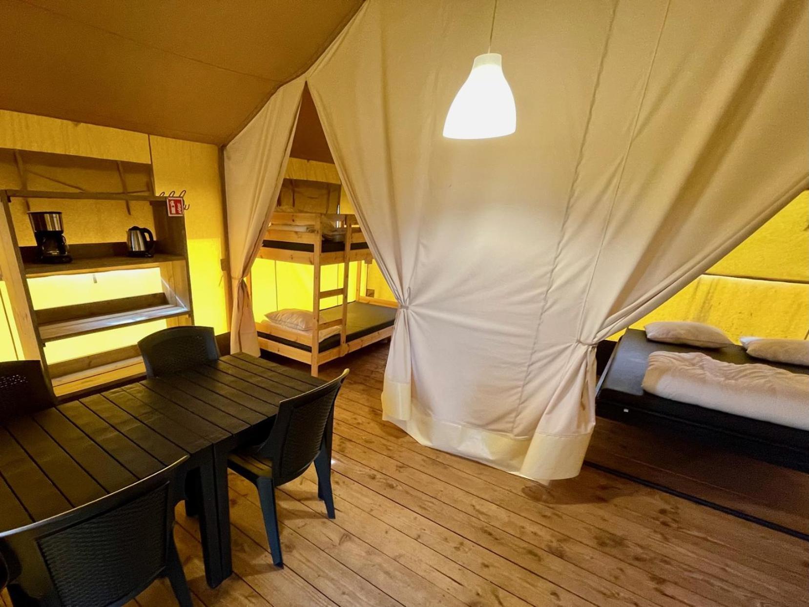 Safaritent At Camping Gt Keiheuvel Balen Rom bilde